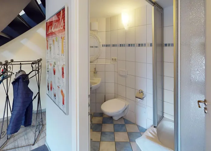 Silo Mit Kleinem Garten By Interhome Poppendorf