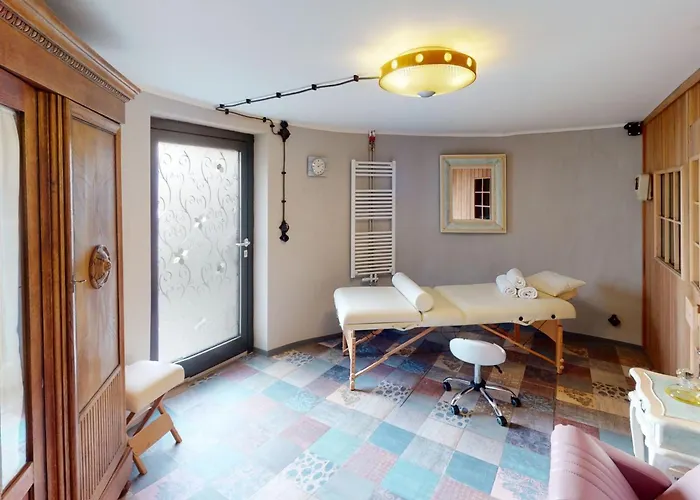 Silo Mit Kleinem Garten By Interhome דירה